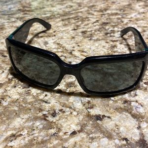 Vintage Gucci Sunglasses. Great condition.